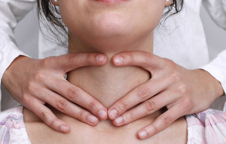 FDA одобрило комбинированную таргетную терапию для лечения анапластического рака щитовидной железы.